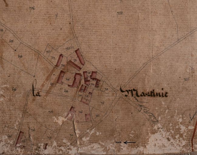 Extrait du plan cadastral de 1832, section B2 n° 769. ; Extrait du plan cadastral de 1832, section B2 n°706 ; Extrait du plan cadastral de 1832, section B2 n°731. ; Extrait du plan cadastral de 1832, section B2 n°698. ; Extrait du plan cadastral de 1832 section B2, n°700 et n° 702. ; Extrait du cadastre de 1832, section B2 n°726 à n°730.