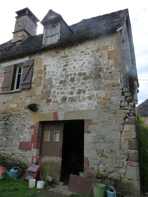 Extension nord-ouest. Accès à l'ancien pressoir.
