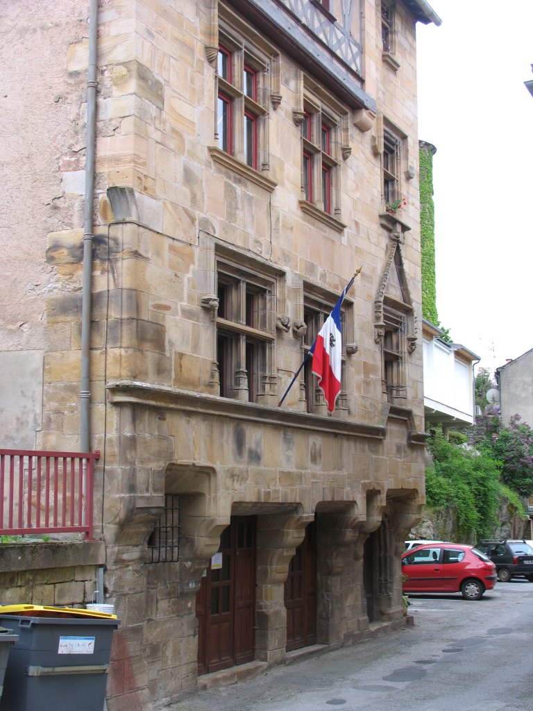 Façade sur la rue de la Trincade, vue depuis le nord-est.