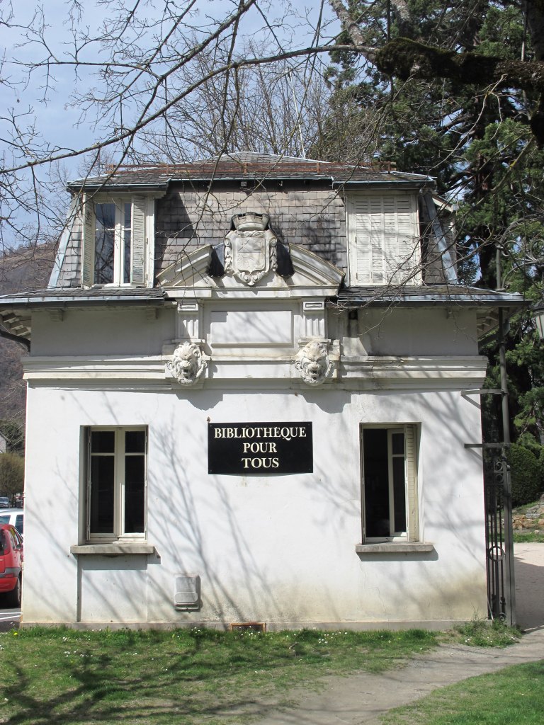 Vue de l'élévation sud du pavillon ouest.