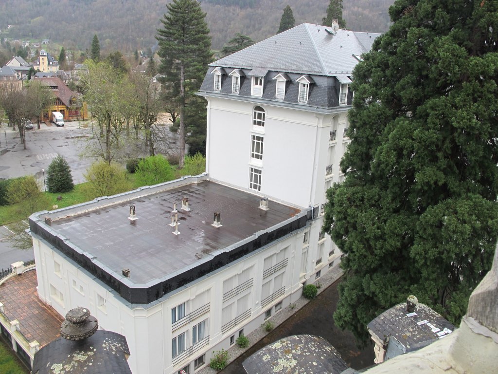 Vue de l'aile nord depuis le belvédère de la villa Luisa.