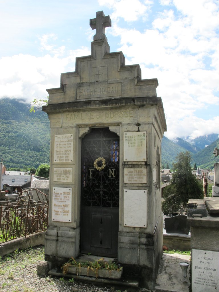 Tombeau des familles Fabre, Nadau, de Gorsse