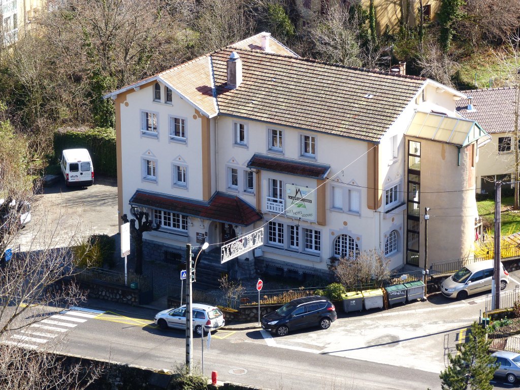 Vue d'ensemble depuis le rocher de la Vierge, vue depuis le sud-ouest.