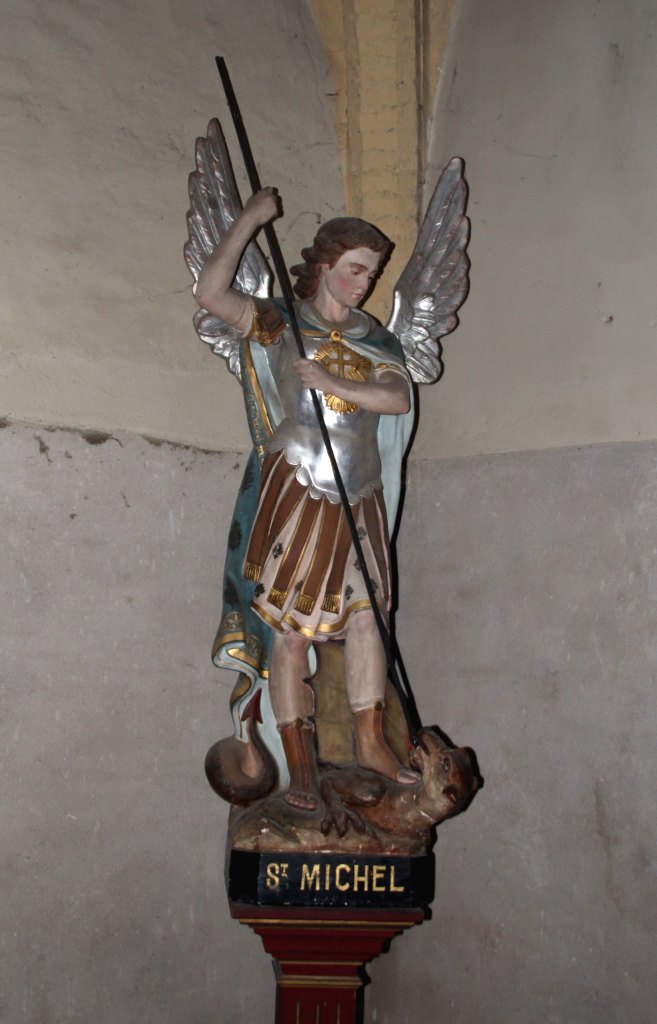 Statue Saint Michel