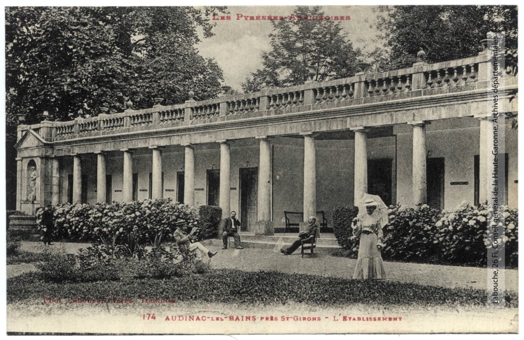 L'établissement thermal (carte postale).