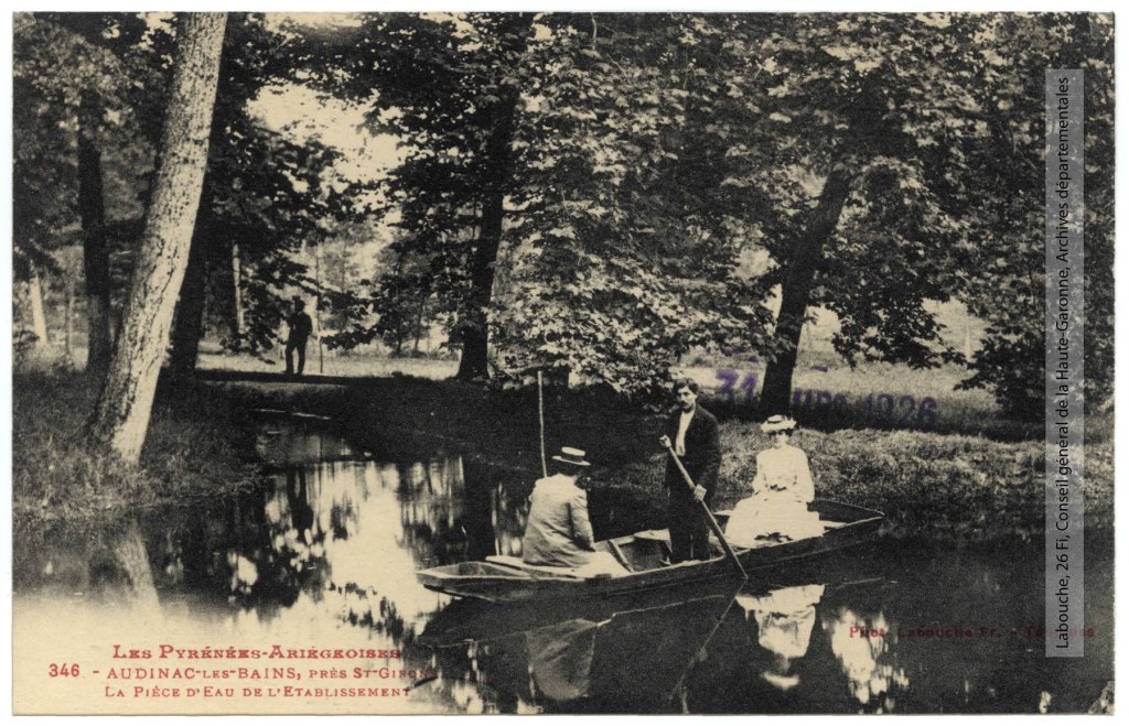 La pièce d'eau de l'établissement (carte postale).