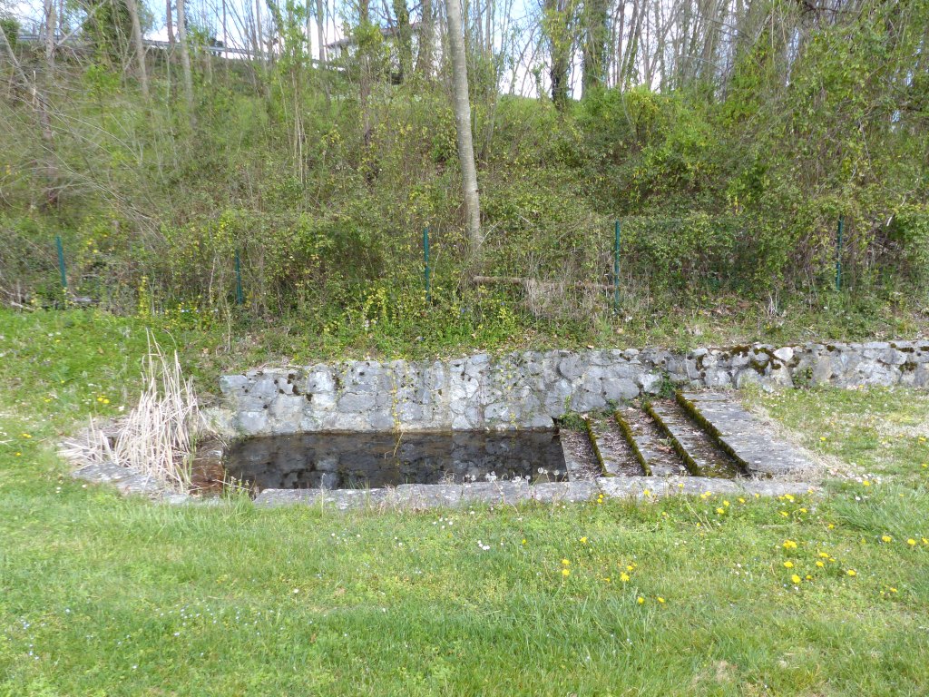 Le bassin maçonné.
