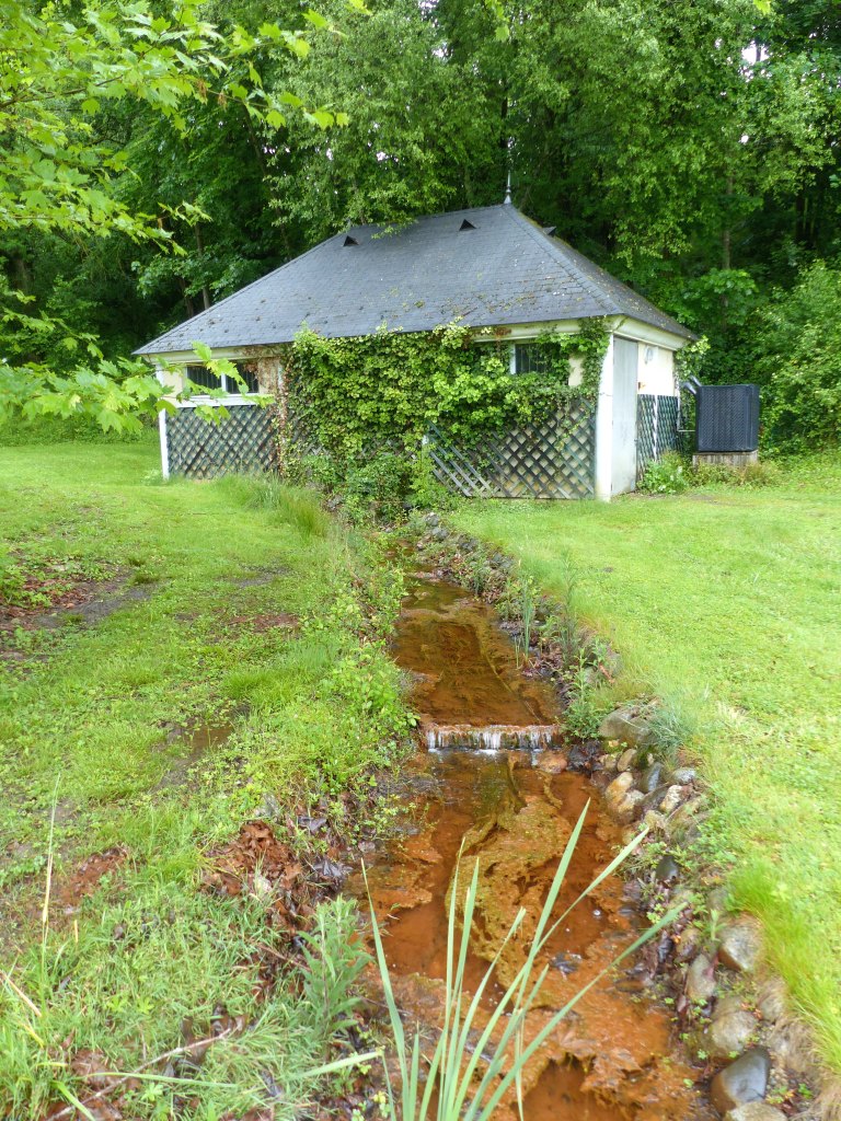 Le ruisseau de la Source Louise.