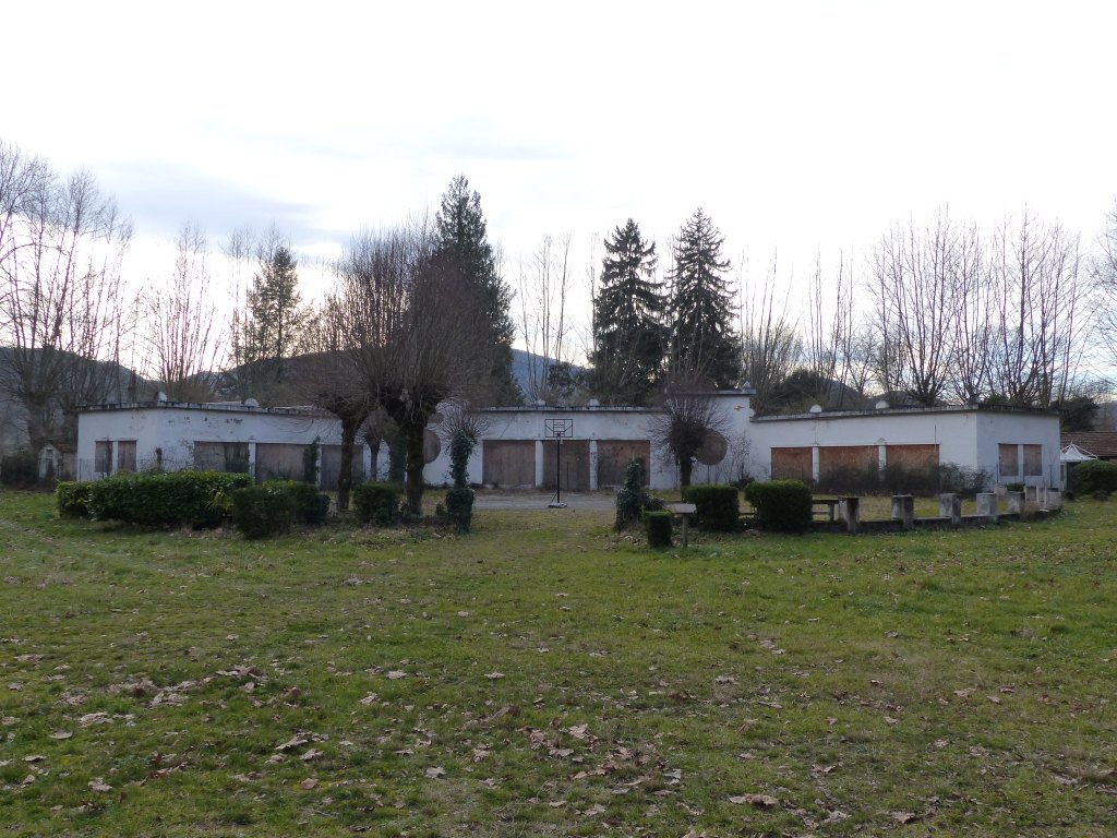 Vue générale du casino, depuis l'est.