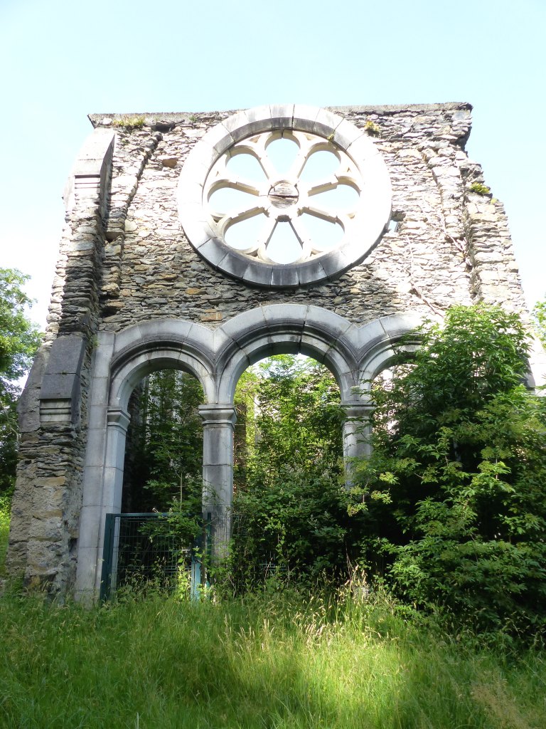 Façade est de la chapelle.