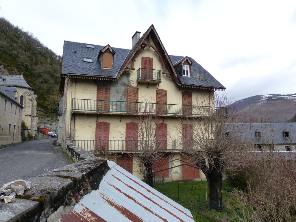 Hôtel de voyageurs dit villa Graziella