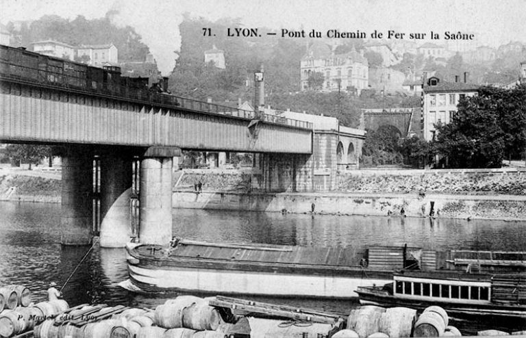 Viaduc ferroviaire de la Quarantaine