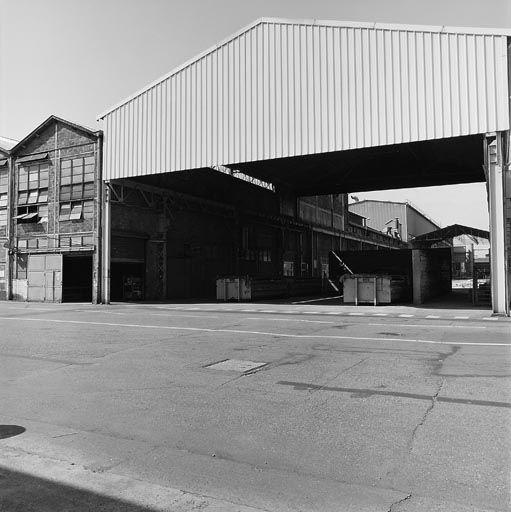 Fonderie, stockage.