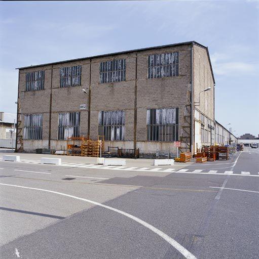 CDIPR, bâtiment DE2, ancien magasin central G2, pièces de production camion.