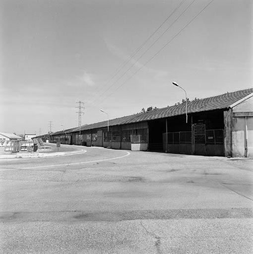 Anciens ateliers de menuiserie, avenue 4.