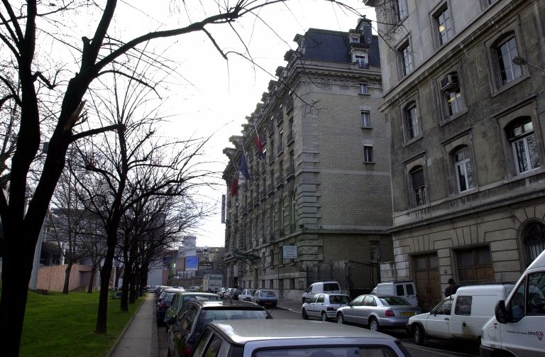 Le cours de Verdun-Rambaud depuis l'ouest