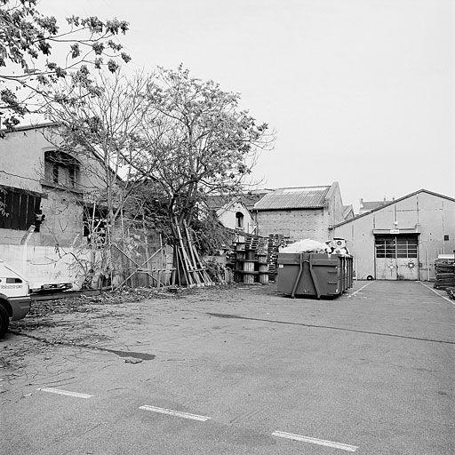 Cour intérieure (entrée Vivier-Merle)