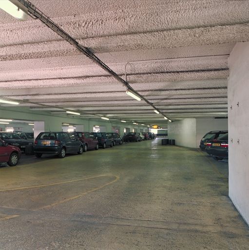 Vue d'ensemble d'un niveau de parking