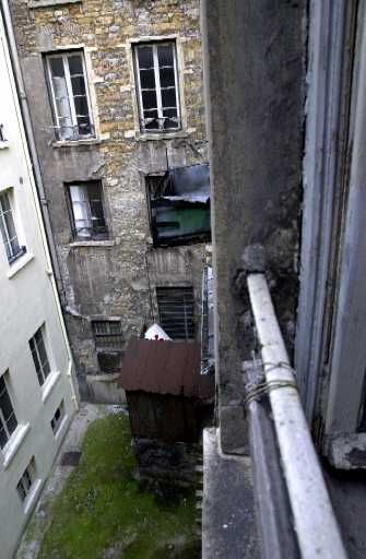 La cour depuis le 34 cours de Verdun