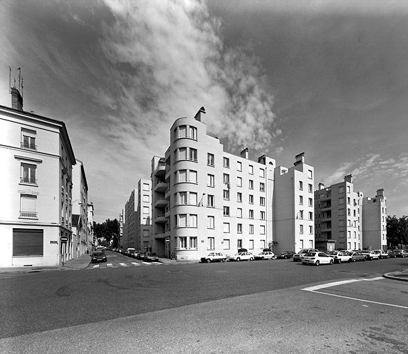 Vue de la rue Delandine depuis la rue Casimir-Perier au sud