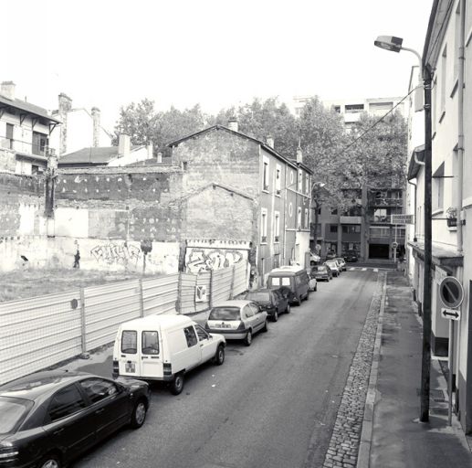 Vue de la rue Seguin vers le nord, depuis le toit du collège Jean-Monnet