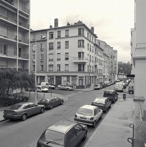 Rue Ravat vers le quai Perrache