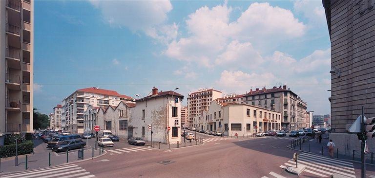 Vue générale des deux bâtiments