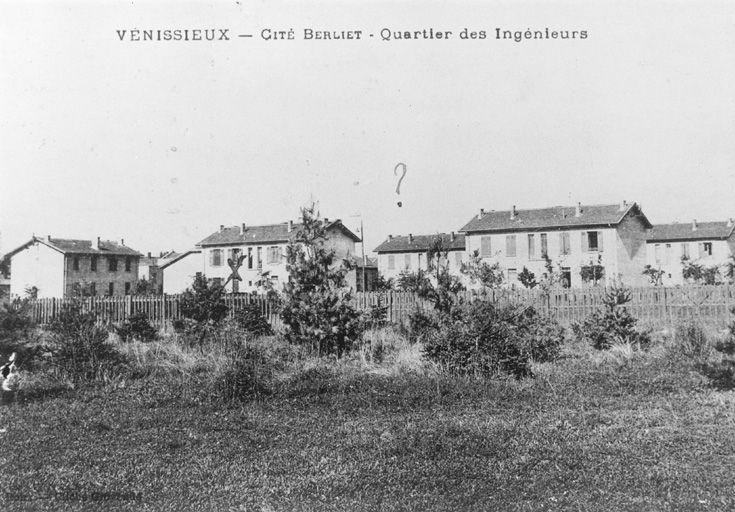 Carte postale 'cité Berliet', quartier des ingénieurs