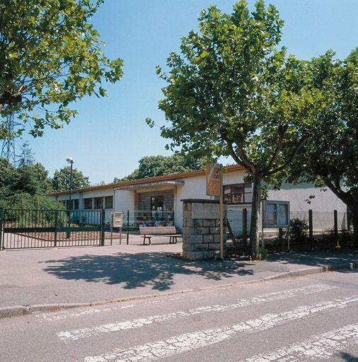 Vue d'ensemble du groupe scolaire 1960