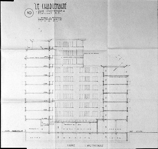 Coupe longitudinale / L. Piessat et A. Beyssac, [juillet 1954]