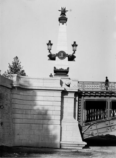 Détail d'une culée, photogr. / E. Fabrègue et J.-E. Tardy, [1891]