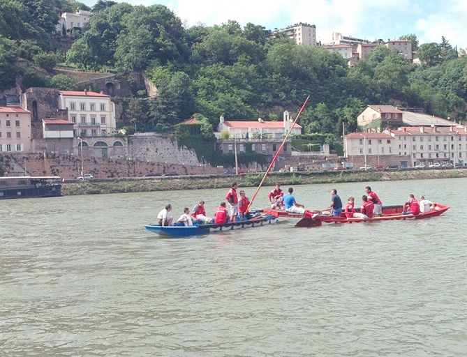 Fête des mariniers. Les joutes