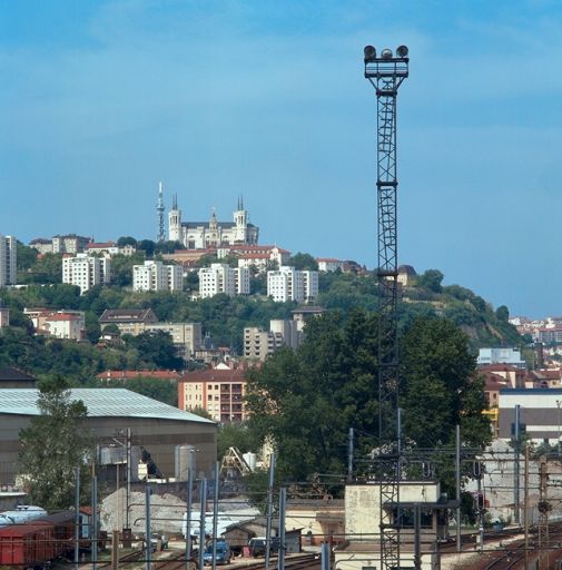 La tour d'aiguillage sud depuis le toit de l'entrepôt des sucres