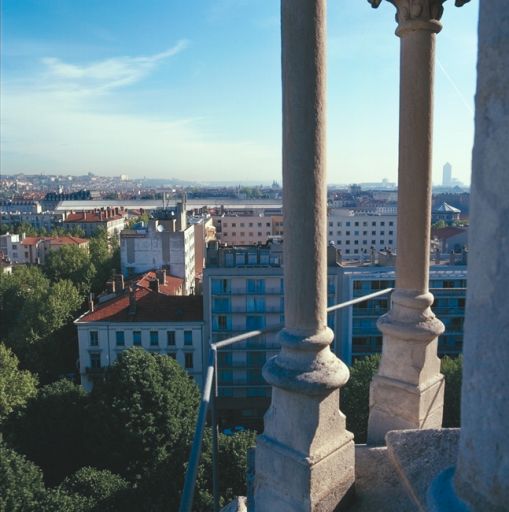 Vue d'ensemble du nord du quartier depuis le clocher de l'église Sainte-Blandine