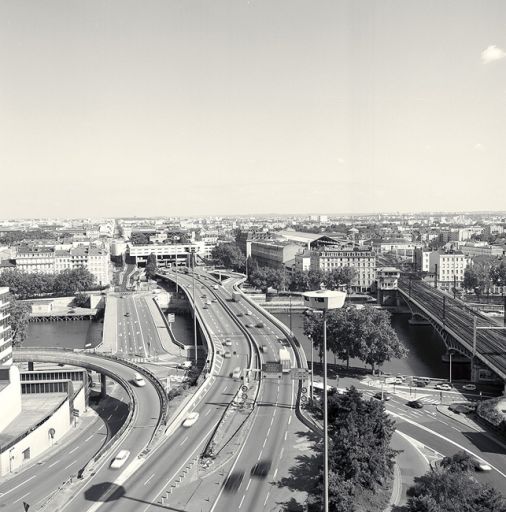 Vue d'ensemble depuis le tunnel de Fourvière, à l'ouest