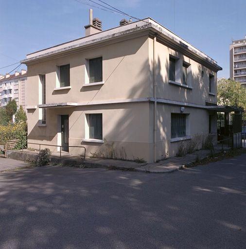 Maison du gardien, vue est