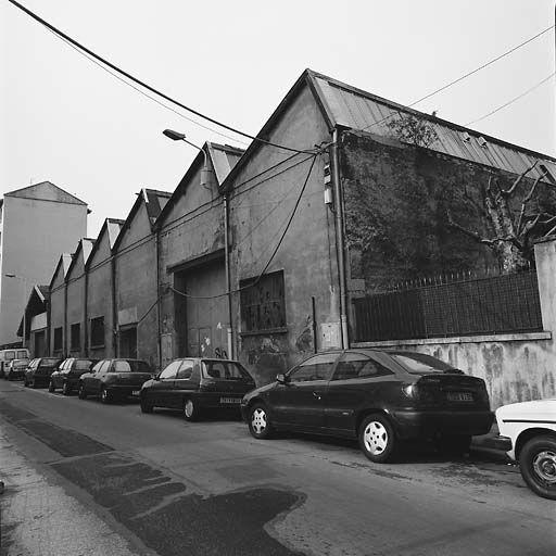 Façade est, vue d'ensemble des ateliers