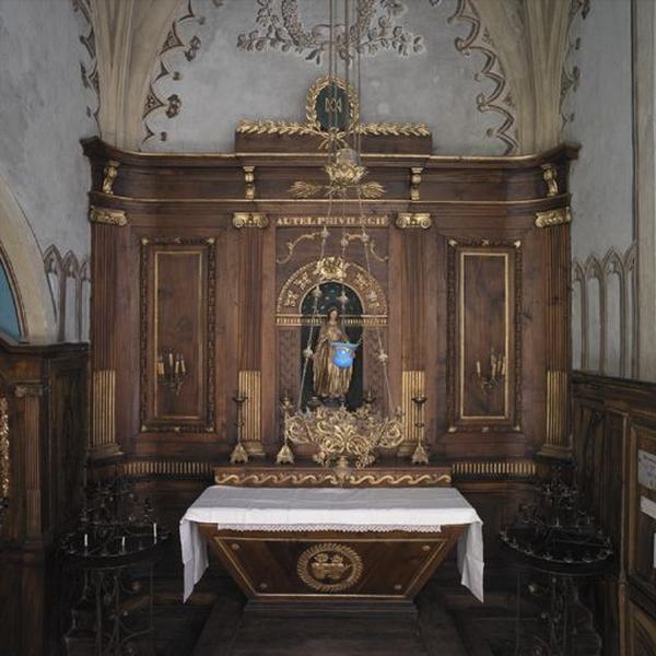 Autel de la Vierge (autel privilégié) : autel, gradin et retable architecturé à niche