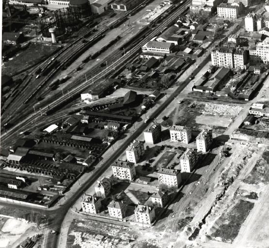 Vue aérienne depuis le sud. Photogr., [vers 1955]