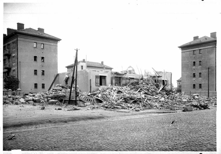 Bombardement de Lyon par l'aviation alliée le 26 mai 1944. Destruction de l'immeuble 101 cours Charlemagne