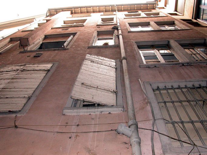 Façade sur l'impasse de la Pêcherie.