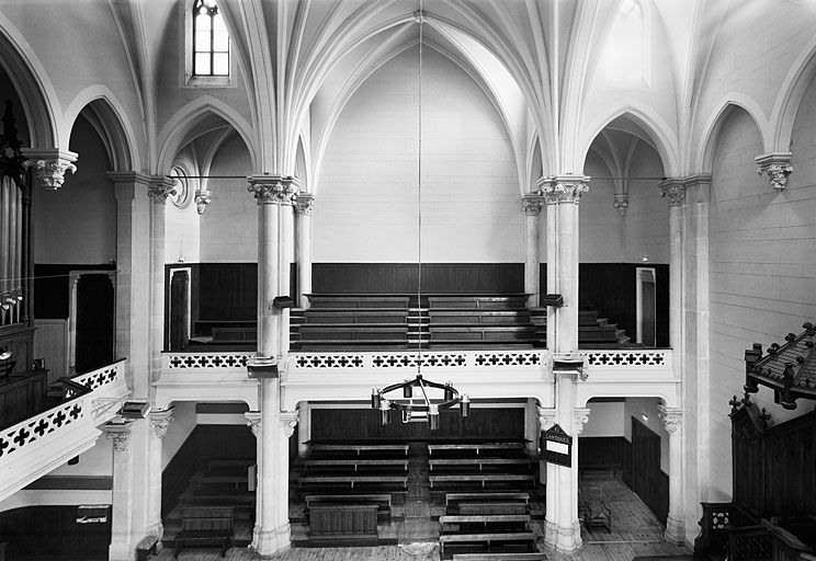 Eglise, vue générale du côté nord.