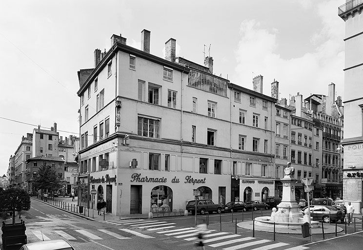 Vue générale des façades.