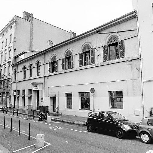 Façade est, rue Vaubecour
