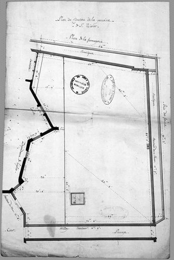 Plan du cimetière de la parroisse de St-Nizier, par Charles-Antoine Roche et Cire Decrénice, 1777-1778..