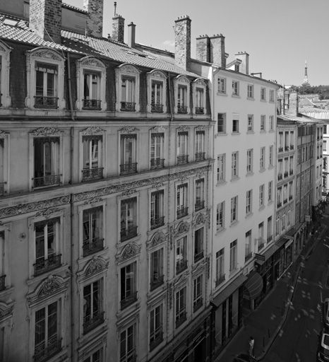 Façade sur la rue du Plâtre, vue générale.