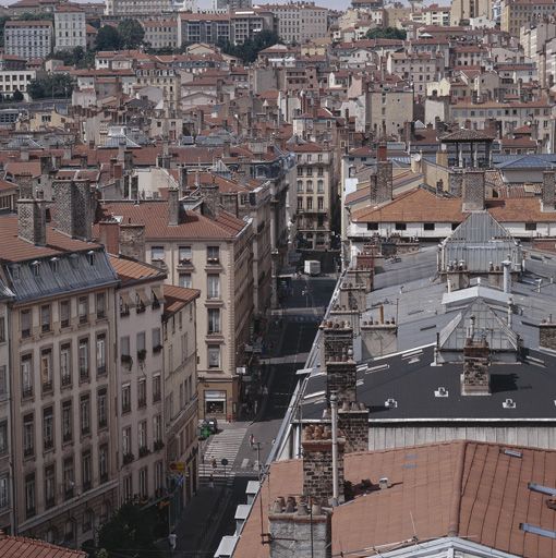 Vue générale des toits.