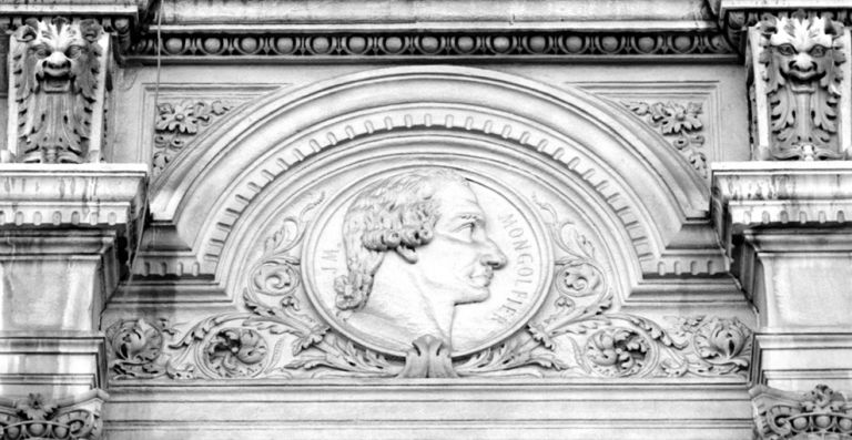 Ensemble de 15 médaillons en bas-relief : portraits de Lyonnais célèbres