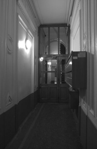 Bâtiment 1, allée vue depuis l'entrée.