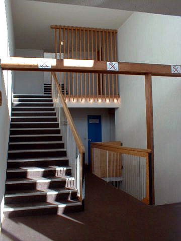 Galerie transversale des immeubles C2 et C5.